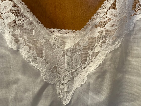 美品-ERiKOKATORi 〈nylon lace camisole〉 Vintage White Nylon Camisole, V Neck Lace. - Etsy