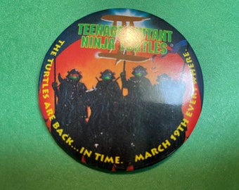 Promotional button for the movie, Teenage Mutant Ninja Turtles III.