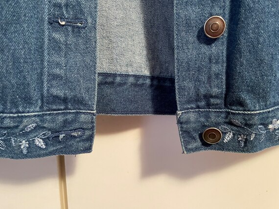 Vintage Denim Jacket with Embroidery - image 6