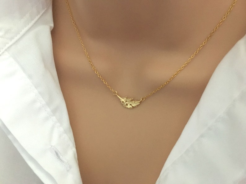 Bridesmaid Nature Birthday Everyday Simple Wedding Little Gold Leaf Necklace Tiny Gold Necklace Minimal Layering Choker Necklace