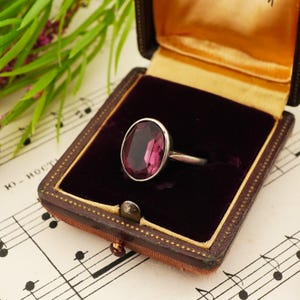 Vintage silverring, stor fasetterad vinröd sten, art déco-stil statementring (storlek 8,75)