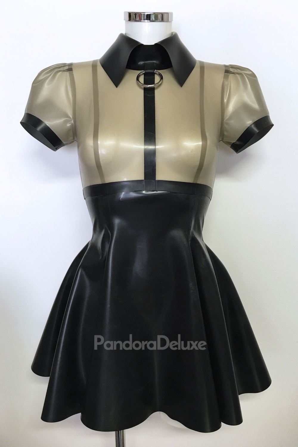 ラテックスメイドドレス 51i34sZWFJL._UY1000_.jpg