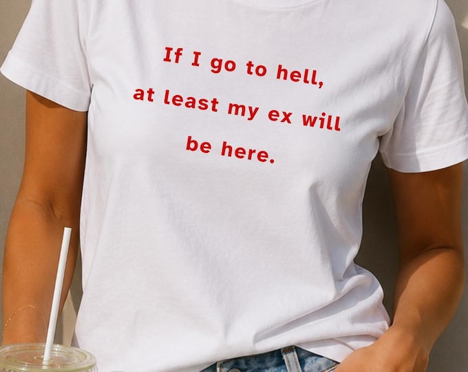 Boyfriend Tee T-Shirt | Slogan Graphic Tee