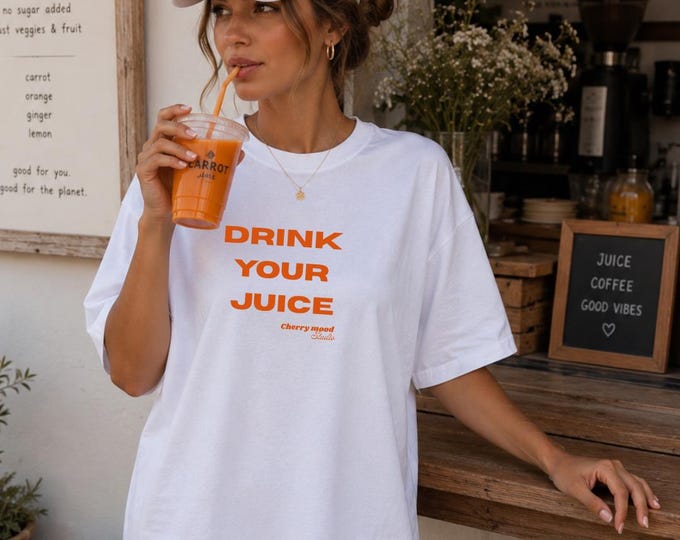 Drink Your Juice | T-shirt | Carrot collection