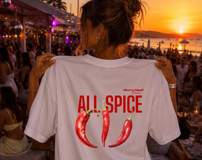 All Spice chili peppers | Luxe T-shirt