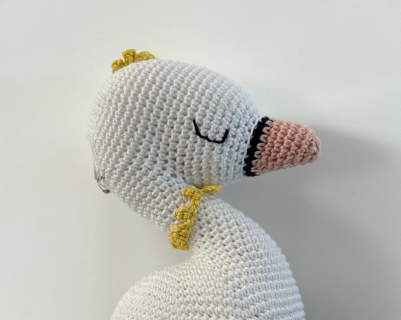 crochet animal, swan