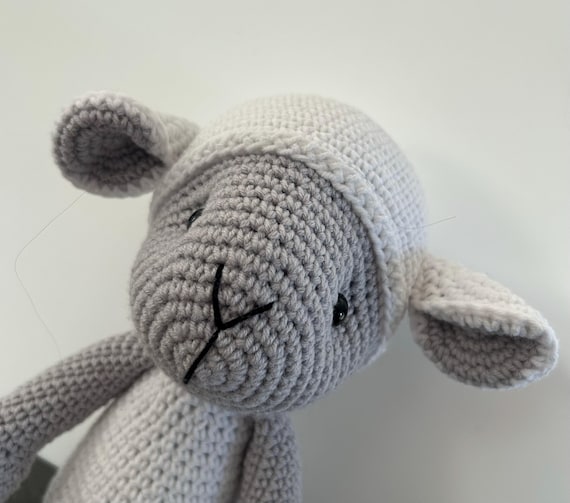 crochet animal, sheep
