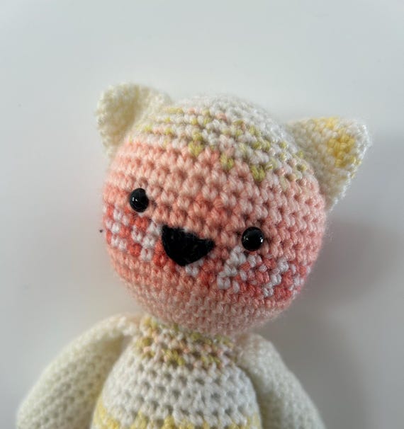 crocheted animal, cat