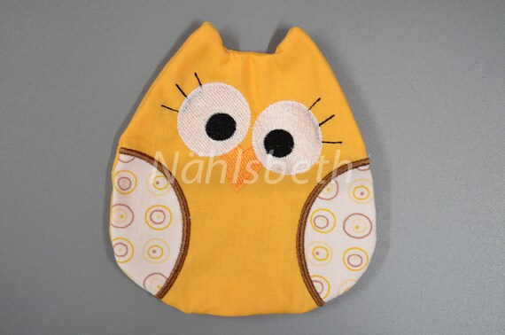 Owl cherry pillow