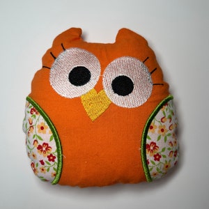 Owl cherry pillow image 3