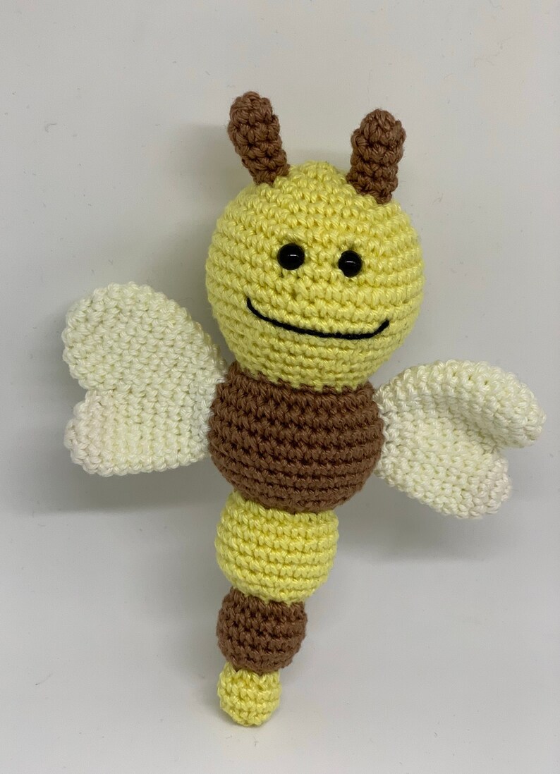 Crochet animal, bee, rattle image 1