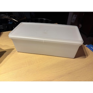 Tupperware Super Bread Server 806-3 Sheer White Rectangular Container with Lid