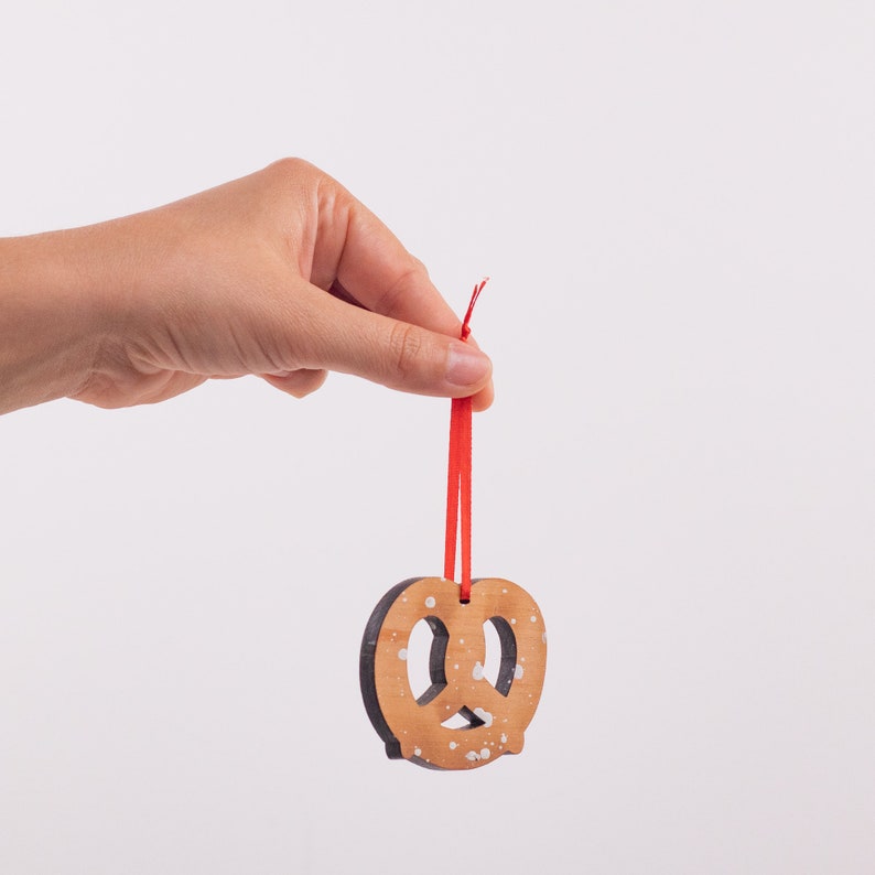 Collin Garrity Salted Pretzel Ornament - Thumbnail 2