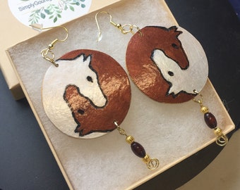 Yin Yang Horse Gourd Shell Earrings