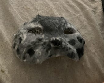 A seal theiran mask I’m a beginner so it might look bad Thxs
