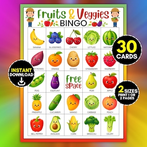 Peut inclure: Une carte de jeu Bingo Fruits & Veggies avec une grille de vingt-cinq cases illustrées de dessins animés de produits comme bananes, myrtilles, cerises, laitue, pastèque, patate douce, orange, pomme de terre, fraise, framboise, petits pois, aubergine, poire, pomme, ananas, concombre, mangue, chou, pêche, poivron, avocat, maïs, brocoli et céleri, avec un espace libre central.