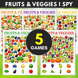 Op de afbeelding: Vijf printbare I Spy-spelbladen met de titel FRUITS & VEGGIES, met kleurrijke illustraties van diverse producten zoals aardbeien, broccoli, maïs en druiven, met een centrale zwarte ronde badge met de tekst 5 GAMES.