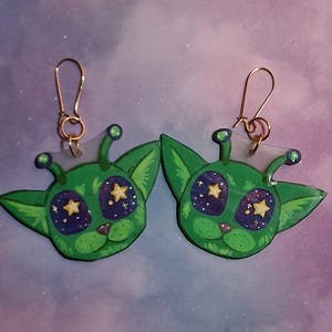 Alien Cat Earrings *pics for weight and size*