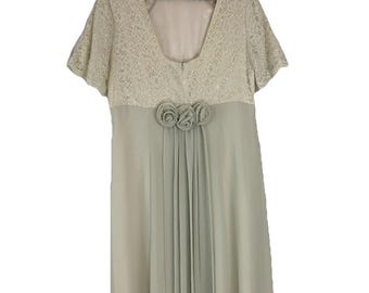 Cream Lace-Top Maxi Dress Flutter Sleeves Brides Maid Lanz of Salsburg 16