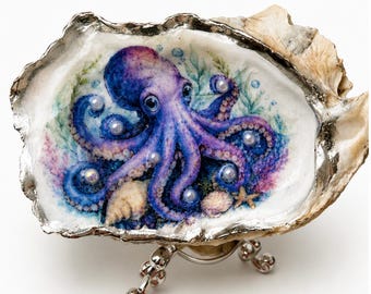 Octopus Oyster Shell Trinket Dish on Decorative Pedestal