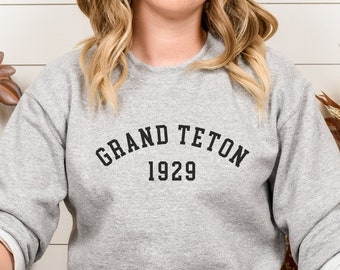 Grand Teton National Park Sweatshirt, Hiking Camping Shirt, Wyoming Gift, Nature lover, Crew Neck Sweater, Wildlife Tee, Retro Top