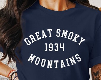 Great Smoky Mountains National Park T-Shirt, Hiking Camping Shirt, Tennessee Gift, Nature lover, Crew Neck Sweater, Wildlife Tee, Retro Top