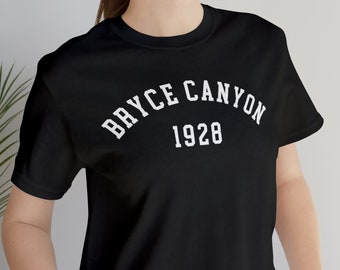 Bryce Canyon National Park T-Shirt, Hiking Camping Shirt, Utah Gift, Nature lover, Crew Neck Sweater, Wildlife Tee, Retro Top