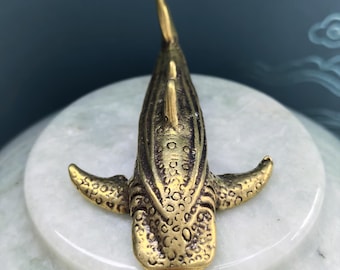 Vintage Brass Whale Shark Figurine Antique Shark Ornament Ocean Animal Tea Pet Desk Decor Collectible