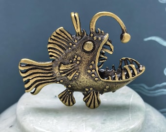 Vintage mässings marulkfisk hänge djuphavs marulkfisk nyckelring berlock marint djur väska berlock samlarobjekt