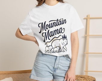 Mountain Mama bear family T-Shirt | Mom and cubs mountain design