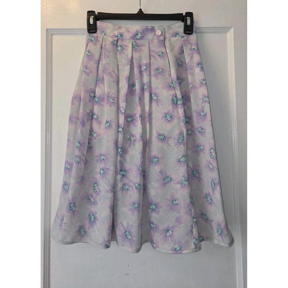 Vintage 80's Laura And Jayne Petite Blouse And Skirt Set Pastel Floral Print. 4 View 2