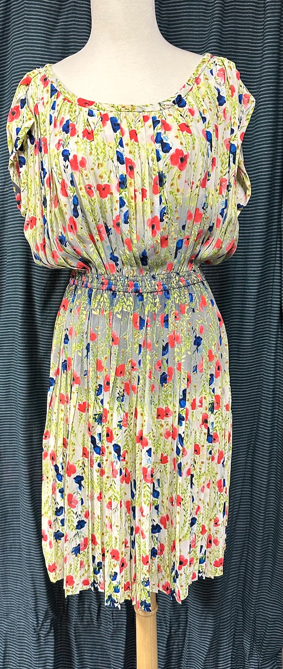 Vintage Pleated Floral Dress - image 2