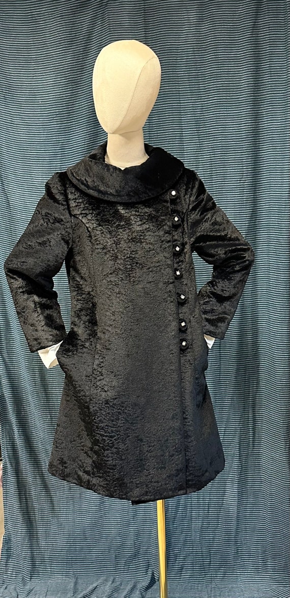 1960s Vintage Faux Fur Black I. MAGNIN coat RHINE… - image 8