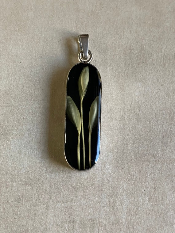 Sterling Silver Seed Wheat Resin Pendant