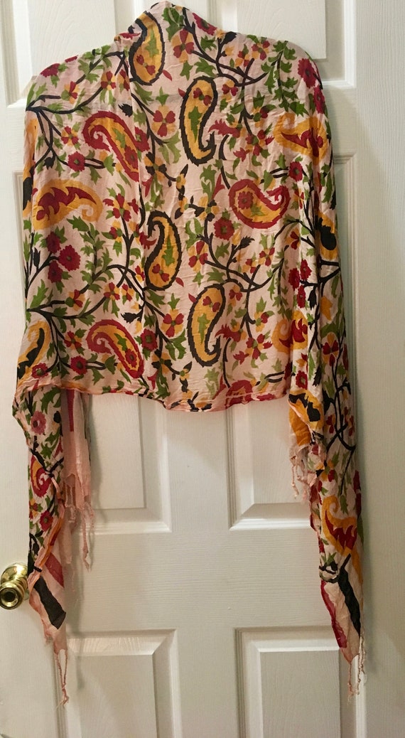 Vintage Light Pink Floral and Striped Paisley Sca… - image 3