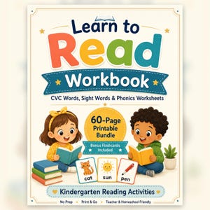 Könnte beinhalten: Ein Learn to Read Arbeitsbuch mit CVC-Wörtern, Sichtwörtern und Phonetik-Arbeitsblättern. Das Cover zeigt zwei Kinder beim Lesen, ein Abzeichen für ein 60-seitiges druckbares Paket und drei Lernkarten mit Katze, Sonne und Stift.