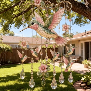 Handmade hummingbird-themed hanging wind chimes to decorate rooms and balconies/gardens.