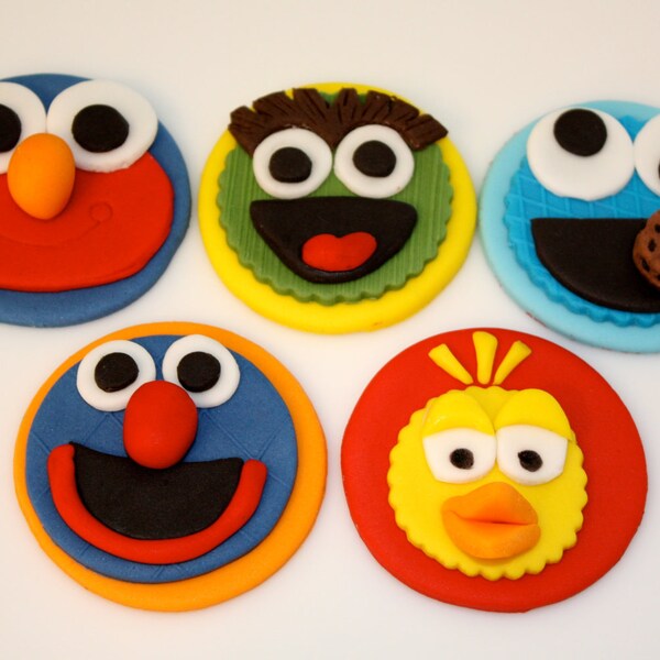 PRESCHOOL CHARACTERS -  Fondant Cupcake, and Cookie Toppers - 1 Dozen