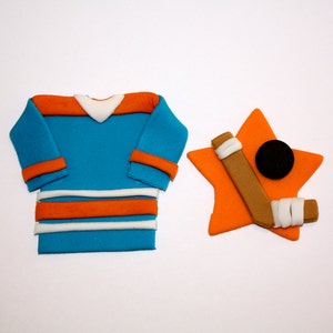 HOCKEY -  Fondant Cupcake, and Cookie Toppers - 1 Dozen