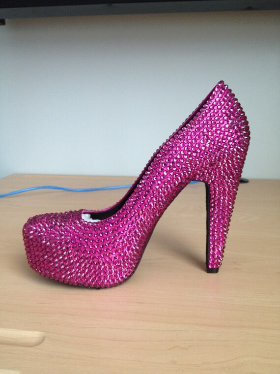fuchsia color heels
