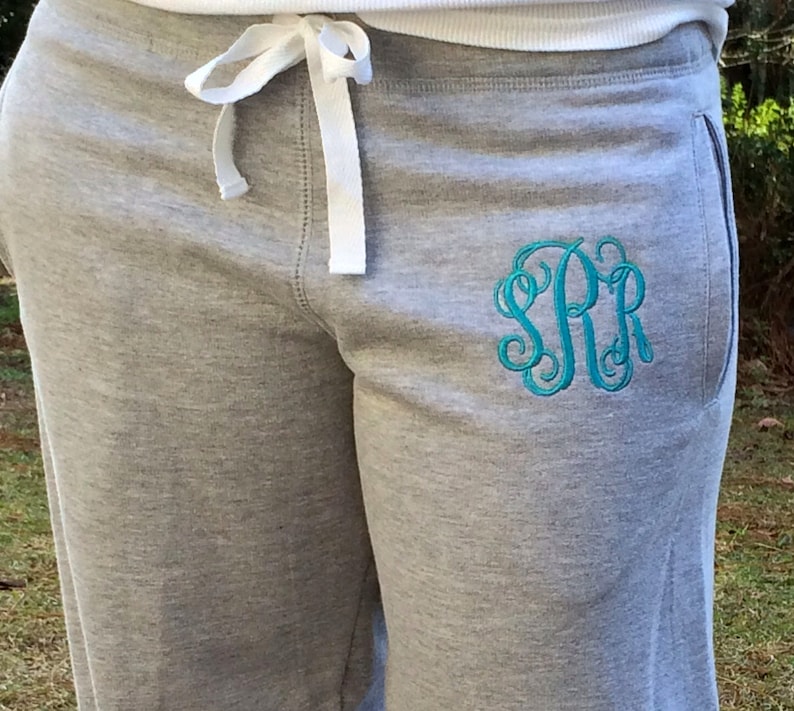 Monogrammed Sweatpants Group Discounts Bridesmaid Gifts Ladies Sweatpants Bridal Party Sweatpants Monogram Fleece Sweatpants