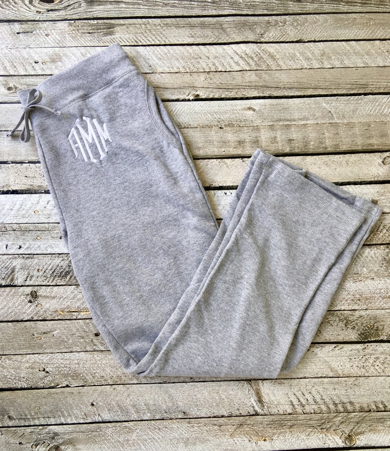 Monogrammed Sweatpants Group Discounts Bridesmaid Gifts Ladies Sweatpants Bridal Party Sweatpants Monogram Fleece Sweatpants