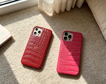 Crocodile-textured phone case for iPhone | Crocodile-textured protective case
