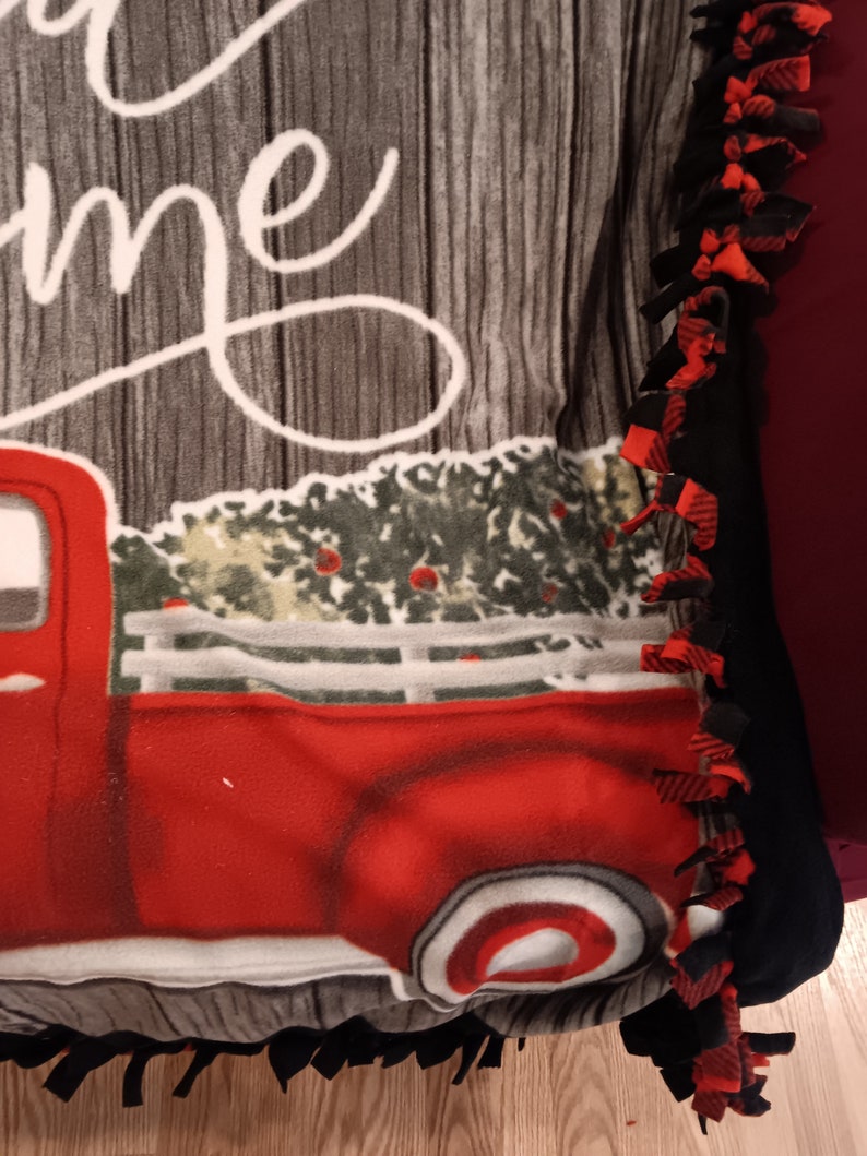 peggyshoez All Roads Lead Home Fleece Throw