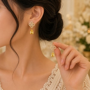 Pendientes colgantes de flor de cristal amarillo, joyería colgante de acero inoxidable con baño de oro PVD de 18 quilates