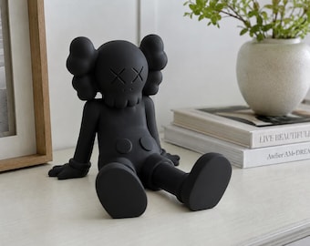 Sitting Art Figure Sculpture, Modern 3D Printed Statue, Contemporary Shelf Decor, Urban Art Inspired Home Decoration, Unique Gift