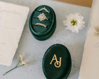 Custom Velvet Ring Box, Personalized Oval Jewelry Holder (Triple Slot)