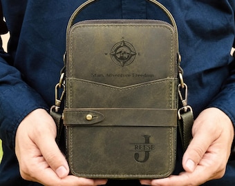 Heren messengerbag van echt leer - Personaliseerbare vintage schoudertas met crazy horse-print en gegraveerde naam of initialen.
