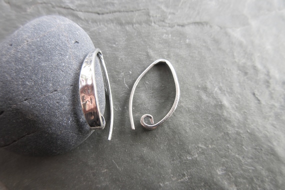1 pair Sterling Silver earring wires  1/8" width hammered edge artisan style french earwire hooks 3/4" drop E100