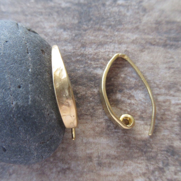 1 pair 18k Gold Vermeil earring wires  1/8" width hammered edge artisan style french earwire hooks 3/4" drop Matt or Shiny finish E100-V